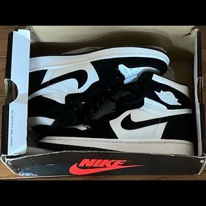 Nike air Jordan 1 mid